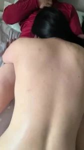 老婆上下其口不亦乐乎封面图