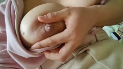 哺乳期约炮记录，小哥哥很会玩！封面图