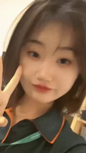 [原创] 早上认真工作清纯女友晚上被我和兄弟3p封面图