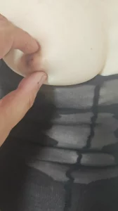 骚逼喜欢两洞一起插封面图