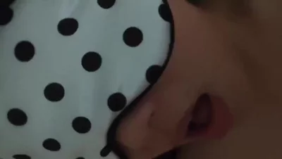 我们夫妻找一个单男一起玩长期封面图