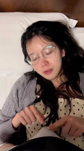 北京再战反差眼睛母狗，调教好了同城快递可约艹！封面图