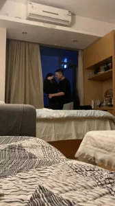 半推半就高颜值新婚少妇，大喊你比我老公厉害封面图