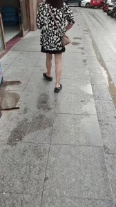 孩子数学老师吵架后被成功拿下，被我约到餐厅吃饭喝酒，喝开心了带到酒店封面图