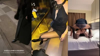 外地搭讪到的极品鲍鱼妹 去酒吧微醺后带去厕所口爆封面图