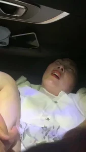 车震超市上班的熟女 老公刚睡就偷偷跑出来封面图