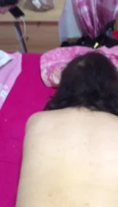 内射同事大哥熟女老婆 同事出差 熟女阿姨让我安慰她封面图