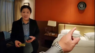 超市经理熟女老阿姨刚下班就赶来酒店约炮封面图