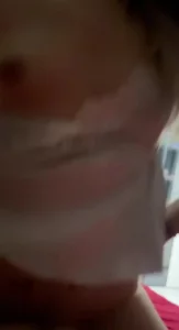 已婚人妻长相强烈反差，对白真实刺激，背着老公不要停求我操她封面图