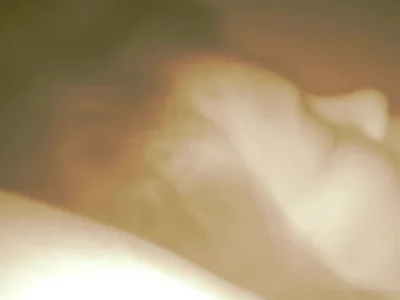 操完递上纸巾封面图