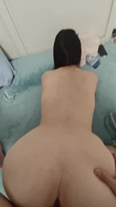 少妇逼痒求后后入封面图