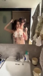 兄弟女友老喜欢来我家封面图