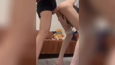 屁股被假阳具后入四爱封面图
