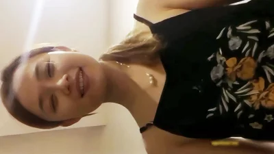 “好敏感，受不了了，快操我”易敏感体质少妇被玩弄的受不了主动求操封面图